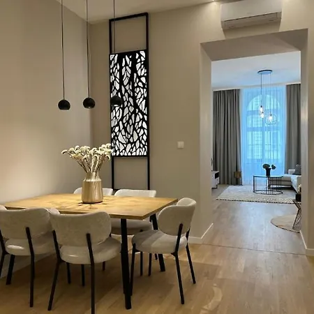 2br Apart